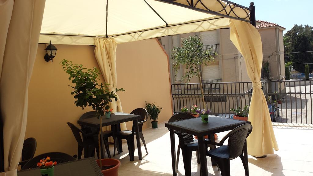 סירקוזה Affittacamere Il Terrazzo Di Archimede מראה חיצוני תמונה